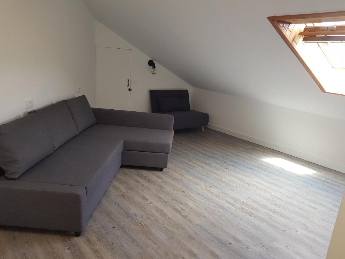 Carrerahouses Aroux