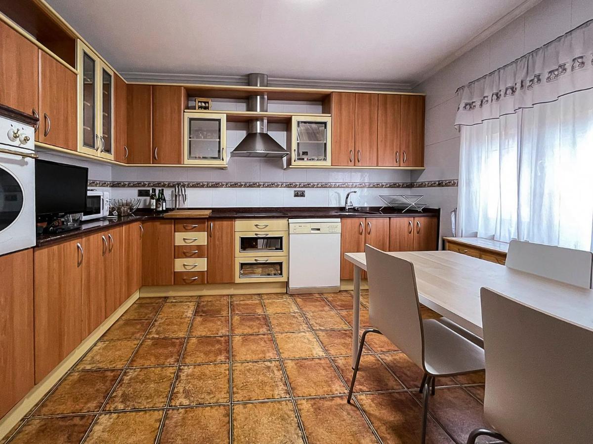 Сasa de vacaciones Casa El Arrabal, Casa Con Chimenea, Piscina Y Patio Medina de Ríoseco
