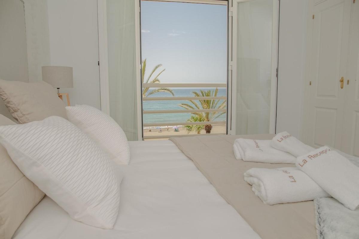 Apartment Seashore Classy With Parking *