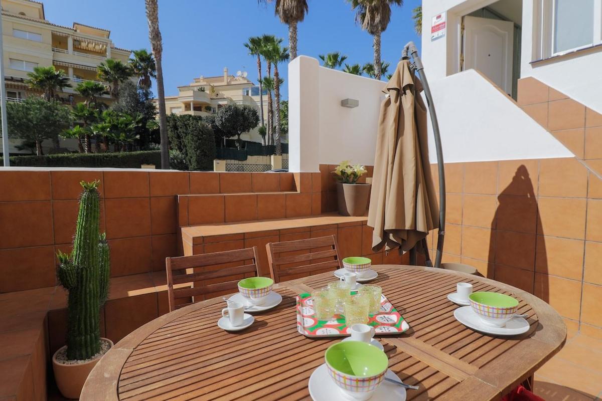 C43 - Family House With Terrace And Shared Pool * Benalmádena