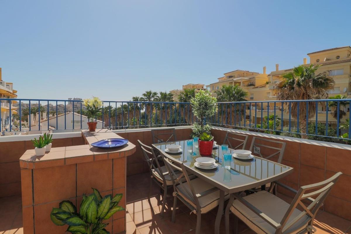 C43 - Family House With Terrace And Shared Pool Сasa de vacaciones *