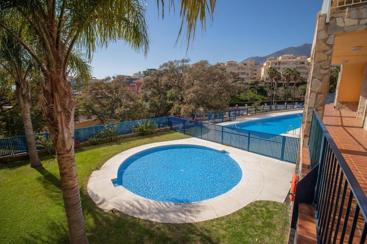 Сasa de vacaciones C43 - Family House With Terrace And Shared Pool Benalmádena