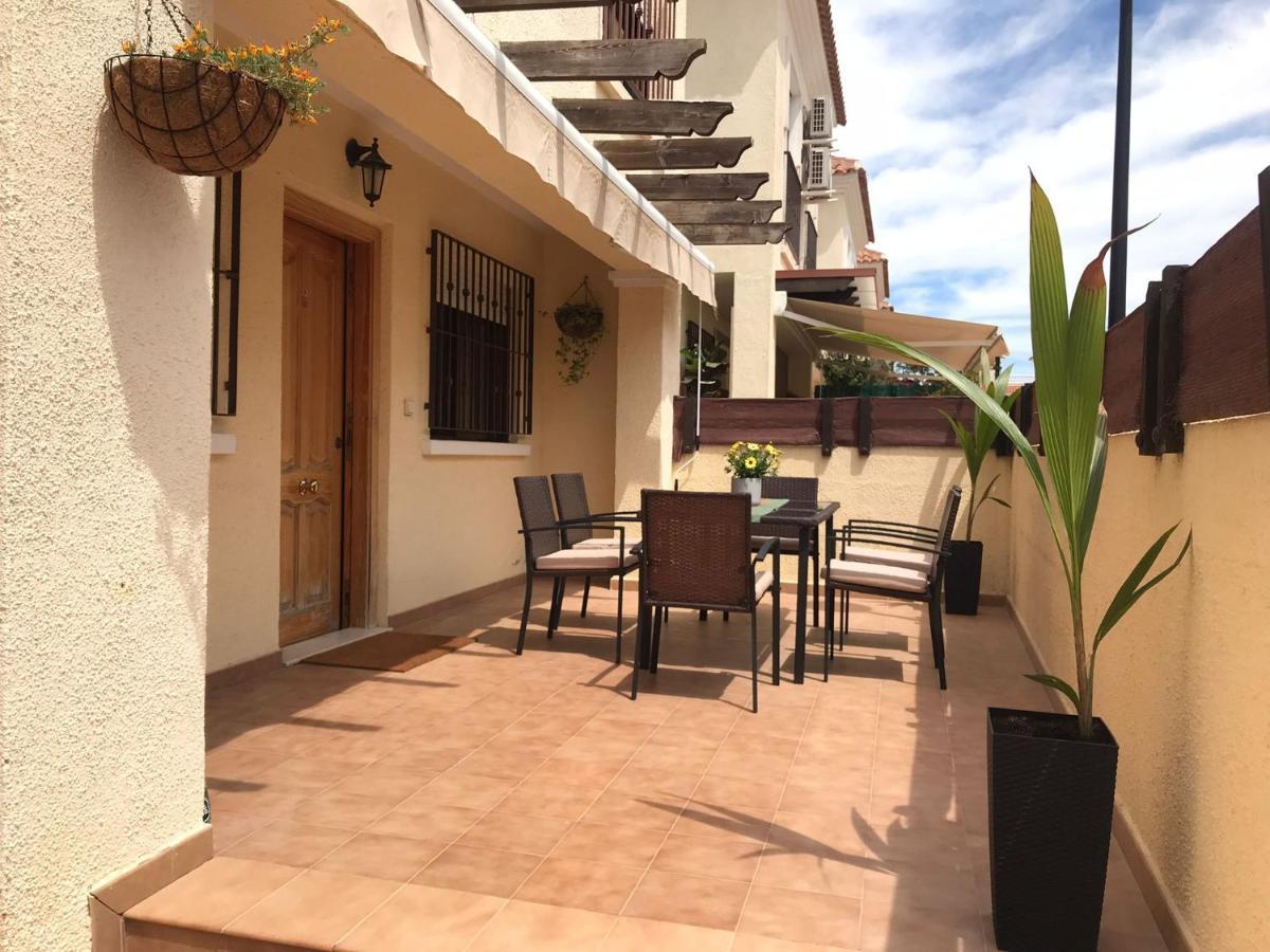 Сasa de vacaciones Nice House With Amazing Swimming Pool/ Just 5 Min From Beach Santa Pola