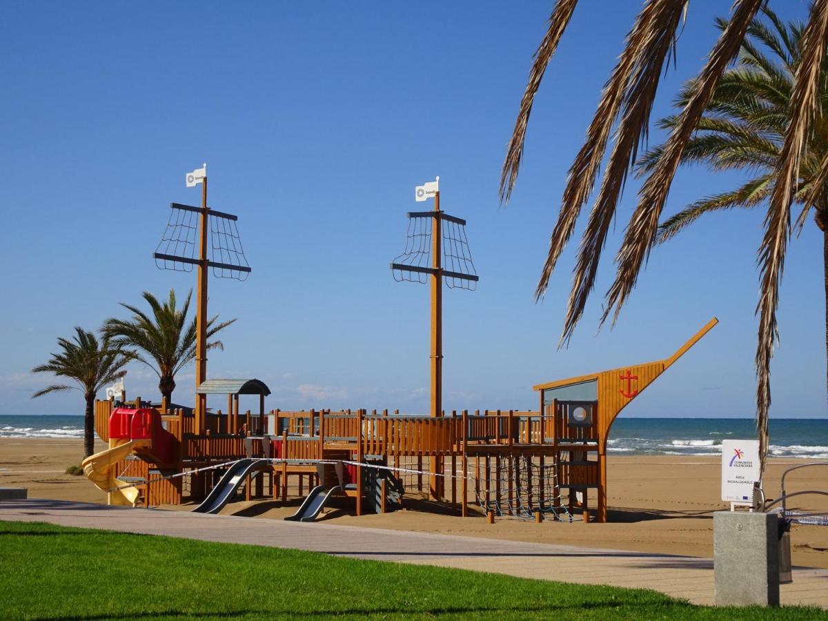 Universidad Del Mar - Alquiler Solo Familias Apartamento Gandía
