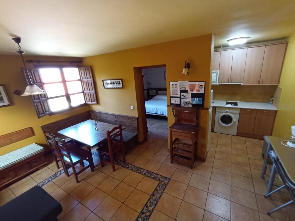 Viviendas Rurales Calderas Apartamento *