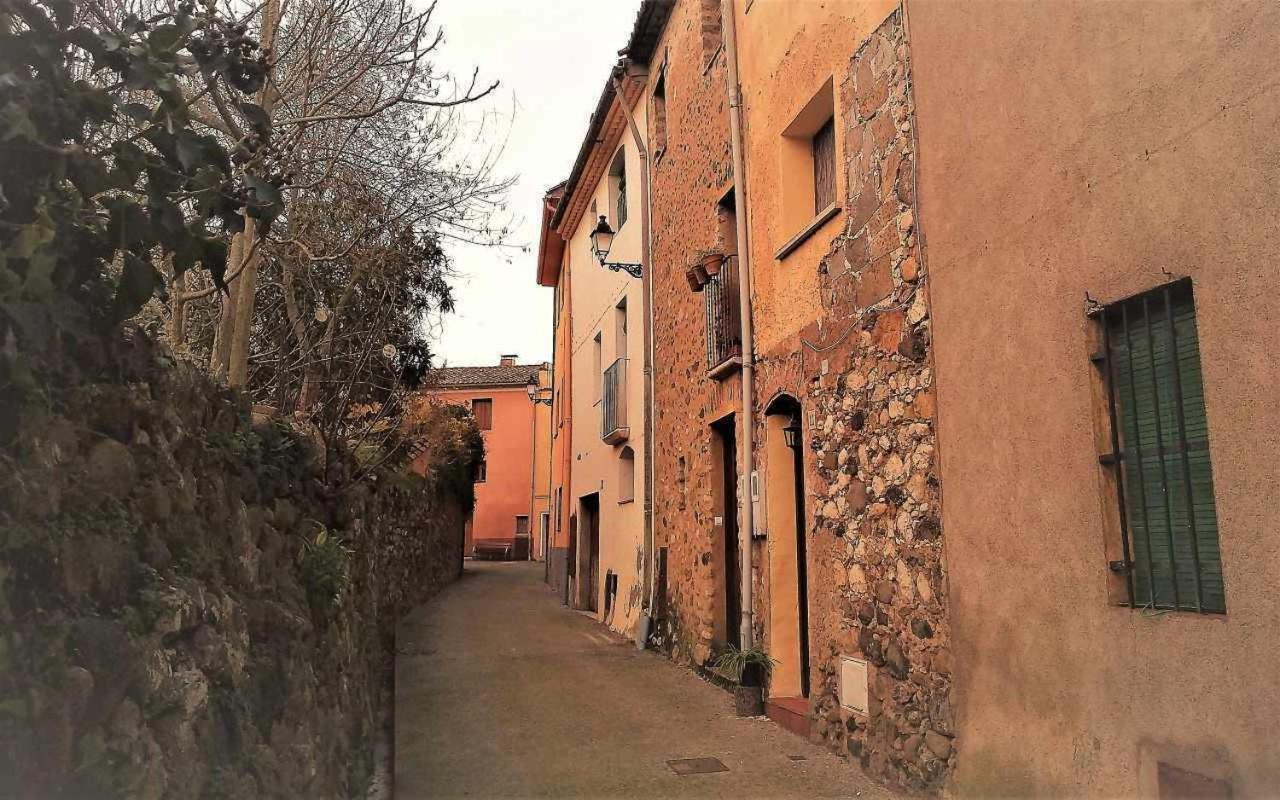 Ca Lesperrucat Acogedora Casa De Pueblo Tranquila Y Bien Comunicada Сasa de vacaciones
