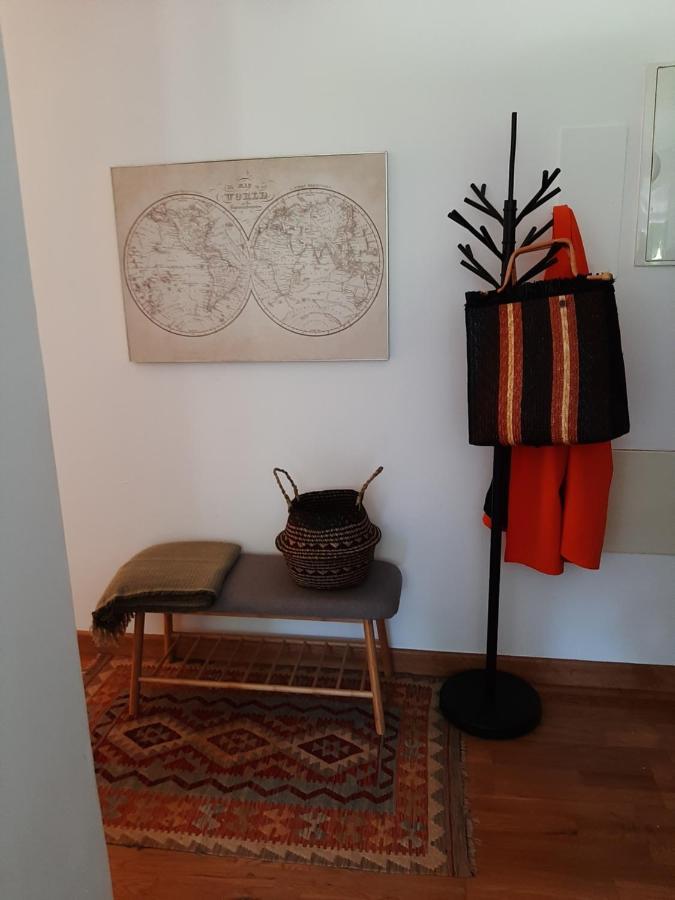 Apartamento El ñeru. En Zona Verde Y Junto Al Mar. *