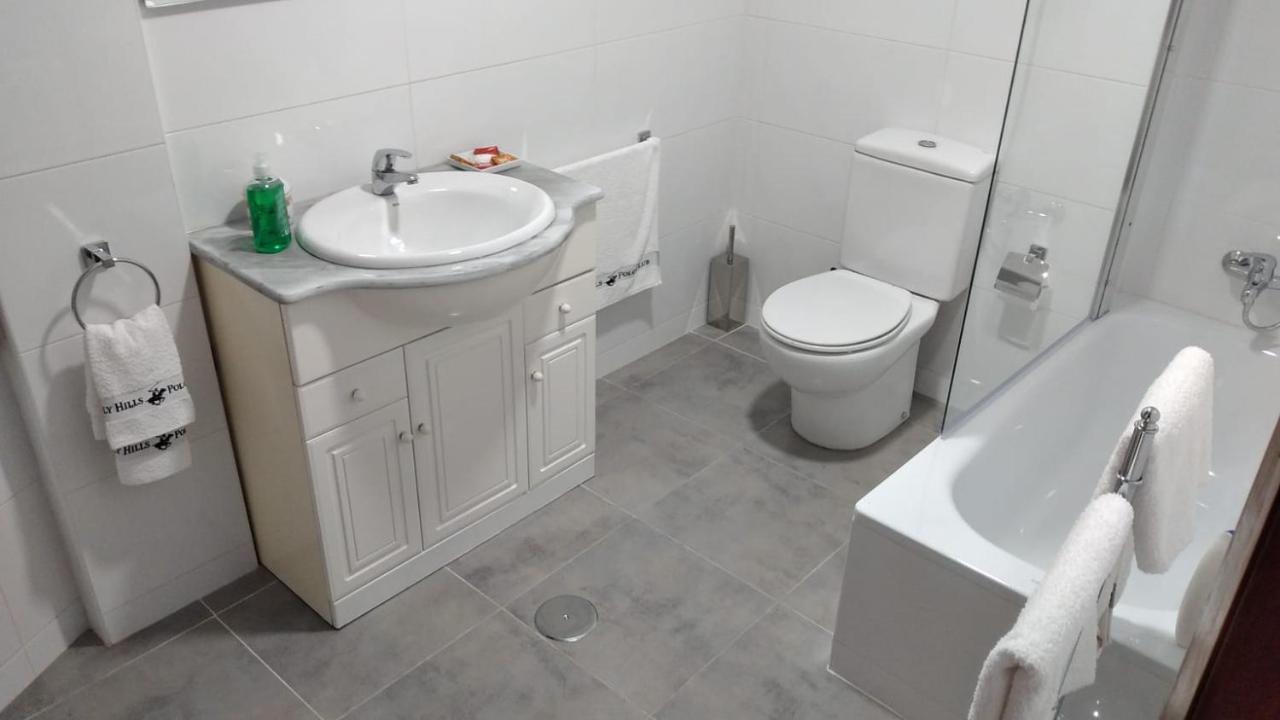 Apartamento Piso En Centro Urbano De Con Terraza *