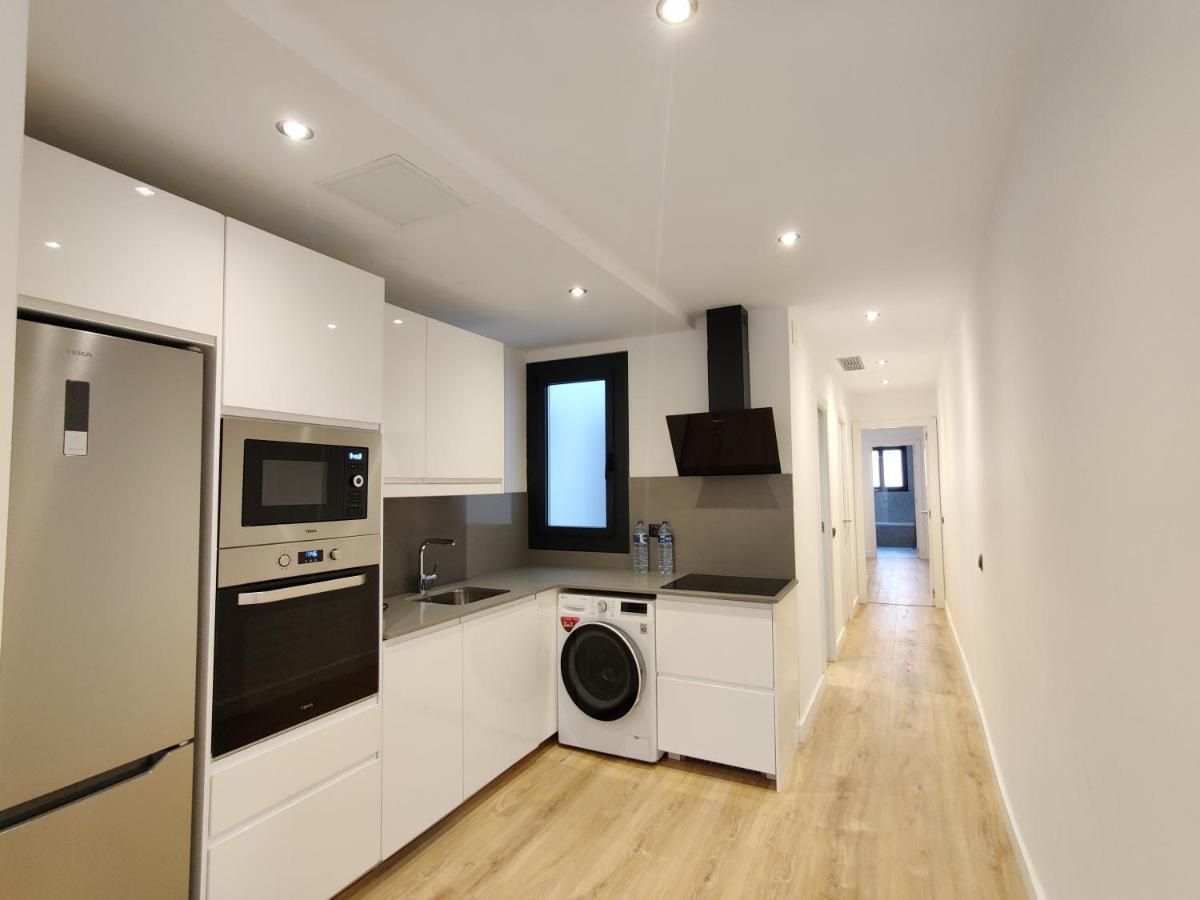 Stylish Camp Nou Apartment *