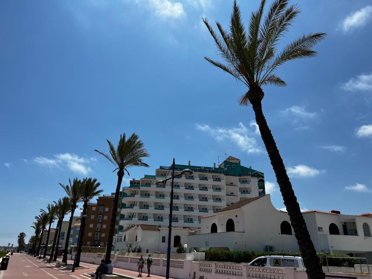 Hey Hotel