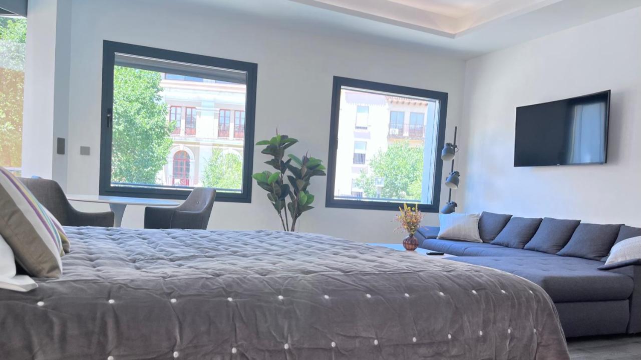 Plaza Mayor Luxury Apartment Plasencia