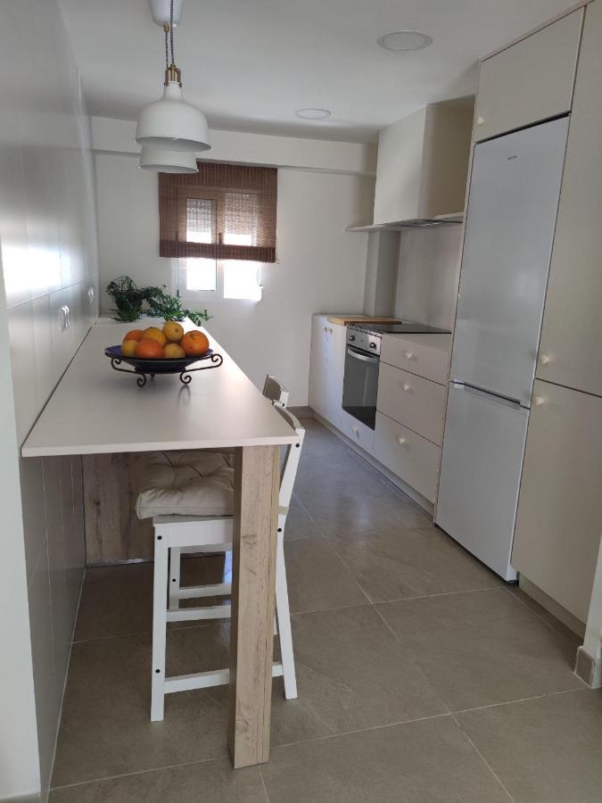 Precioso De 2 Recien Reformado En Benidorm
