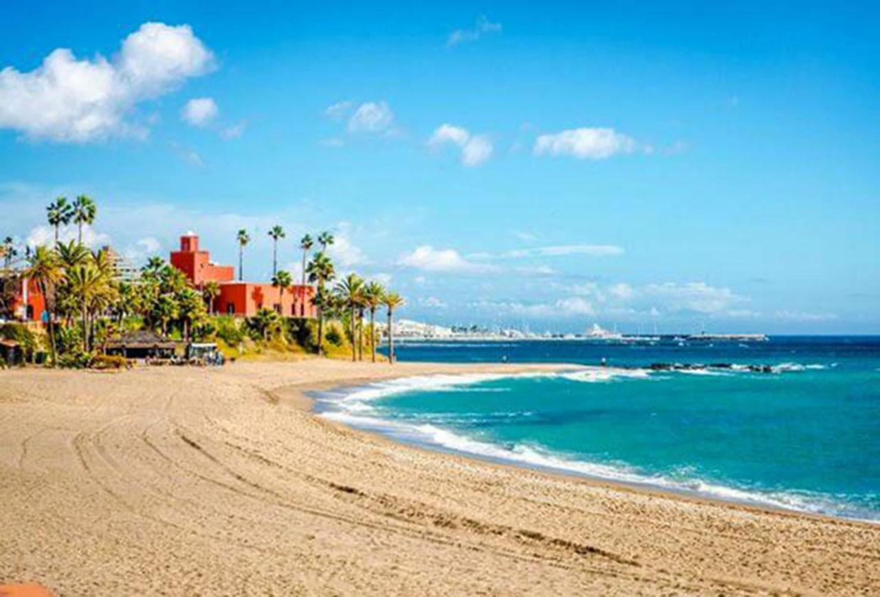 Precioso Apartamento Cerca De La Playa. Apartamento Benalmádena