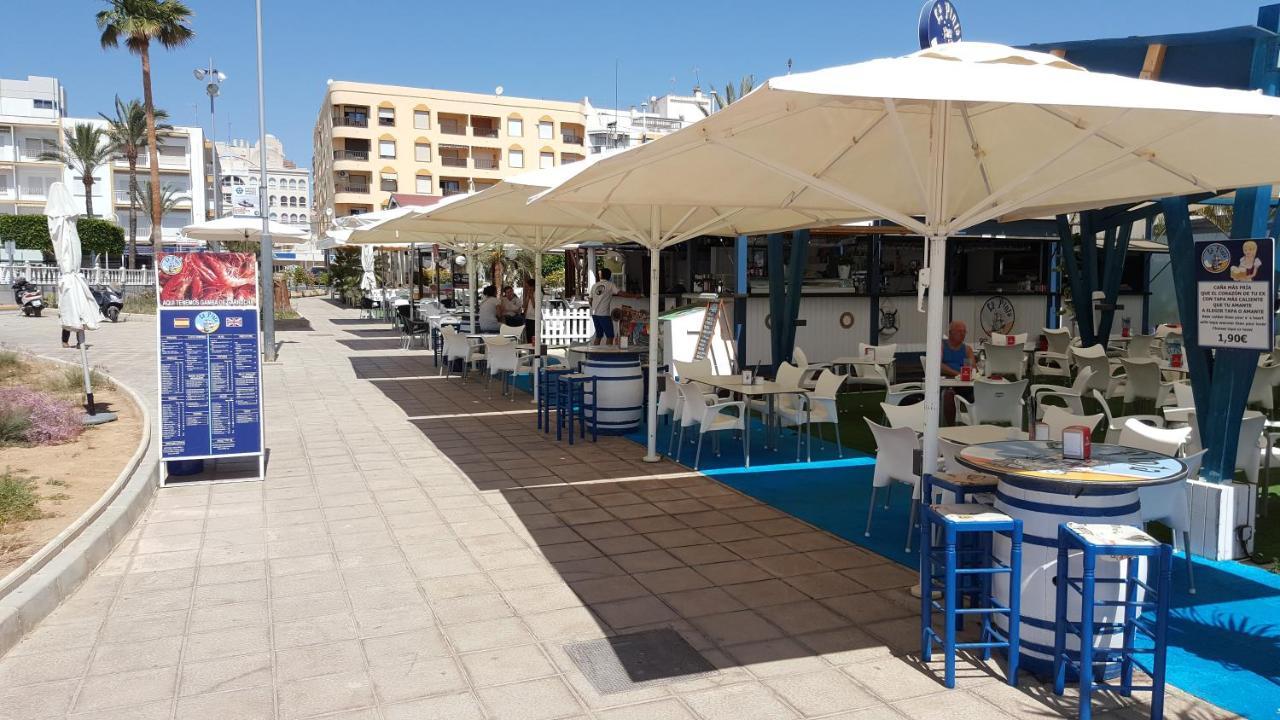 Apartamento Paraíso, ático A Pie De Playa, Piscina Privada En Solárium, Wi-fi *