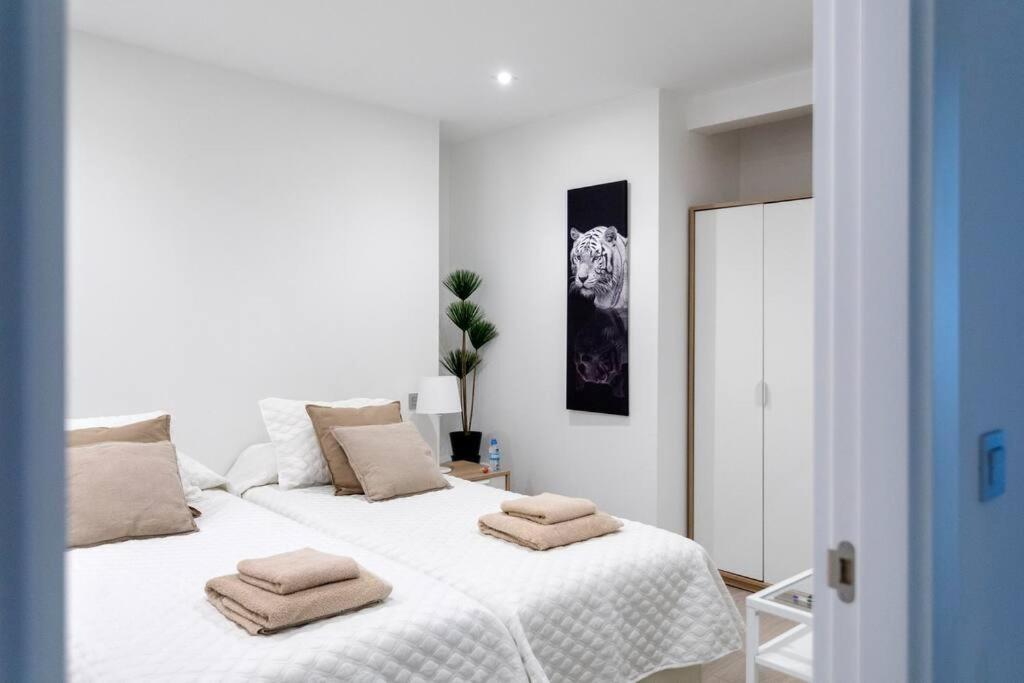 New In The Neighborhood Of Amara. Apartamento *