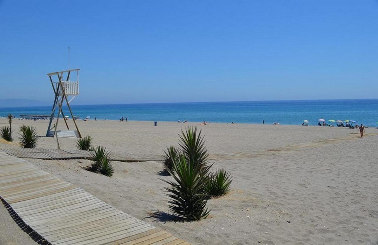 Apartamento Paraíso, ático A Pie De Playa, Piscina Privada En Solárium, Wi-fi Vera