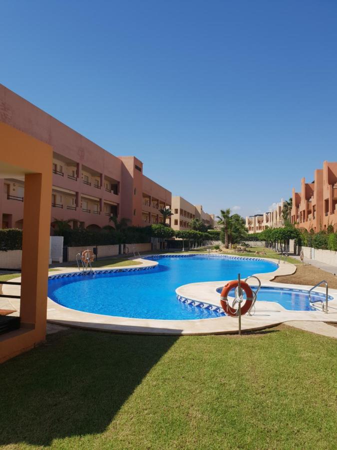Paraíso, ático A Pie De Playa, Piscina Privada En Solárium, Wi-fi