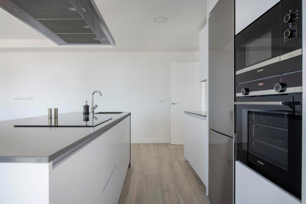 With A View Apartment *