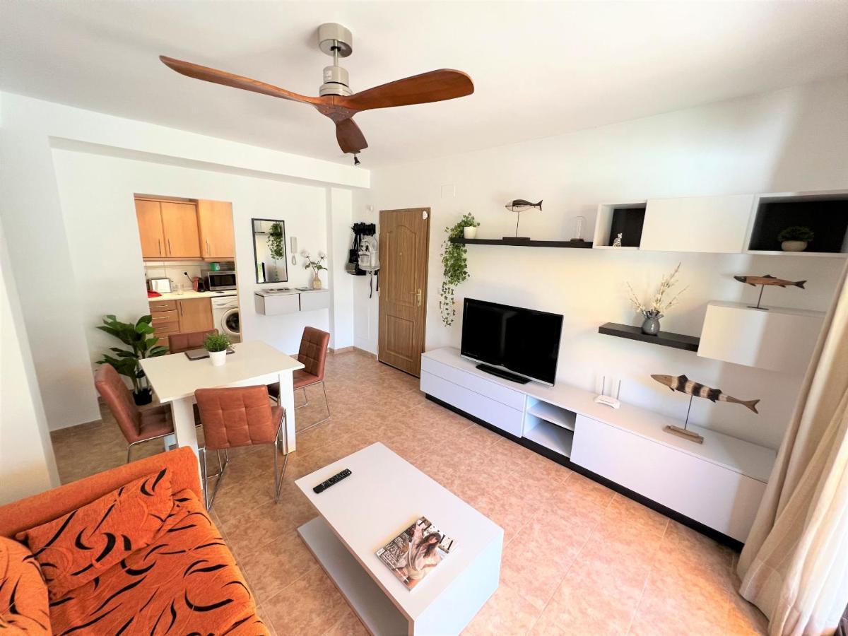 Bajo Con Terraza Parque Azahar Villas Apartamento