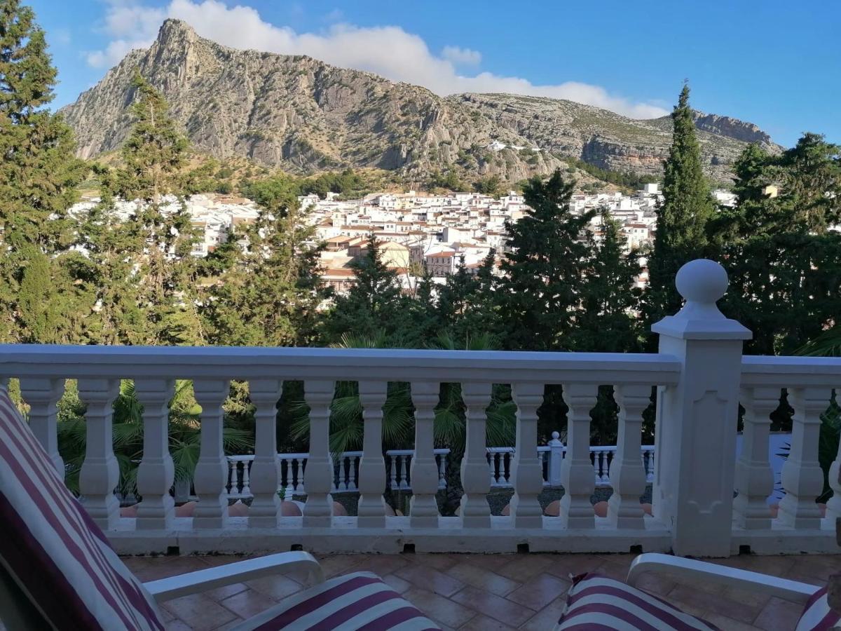 Charming House With Pool & Barbecue Сasa de vacaciones *