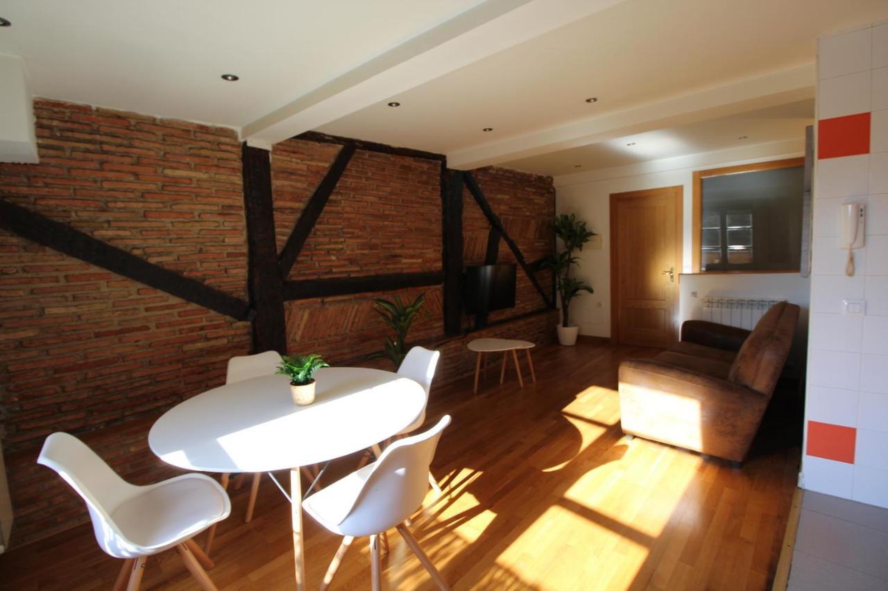 Monkeys House. Apartment Vitoria-Gasteiz
