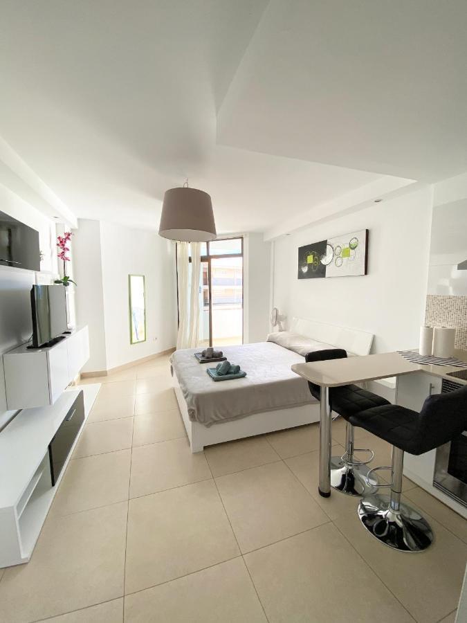 Aloha Summerland Vip Sea & Pool View Apartment