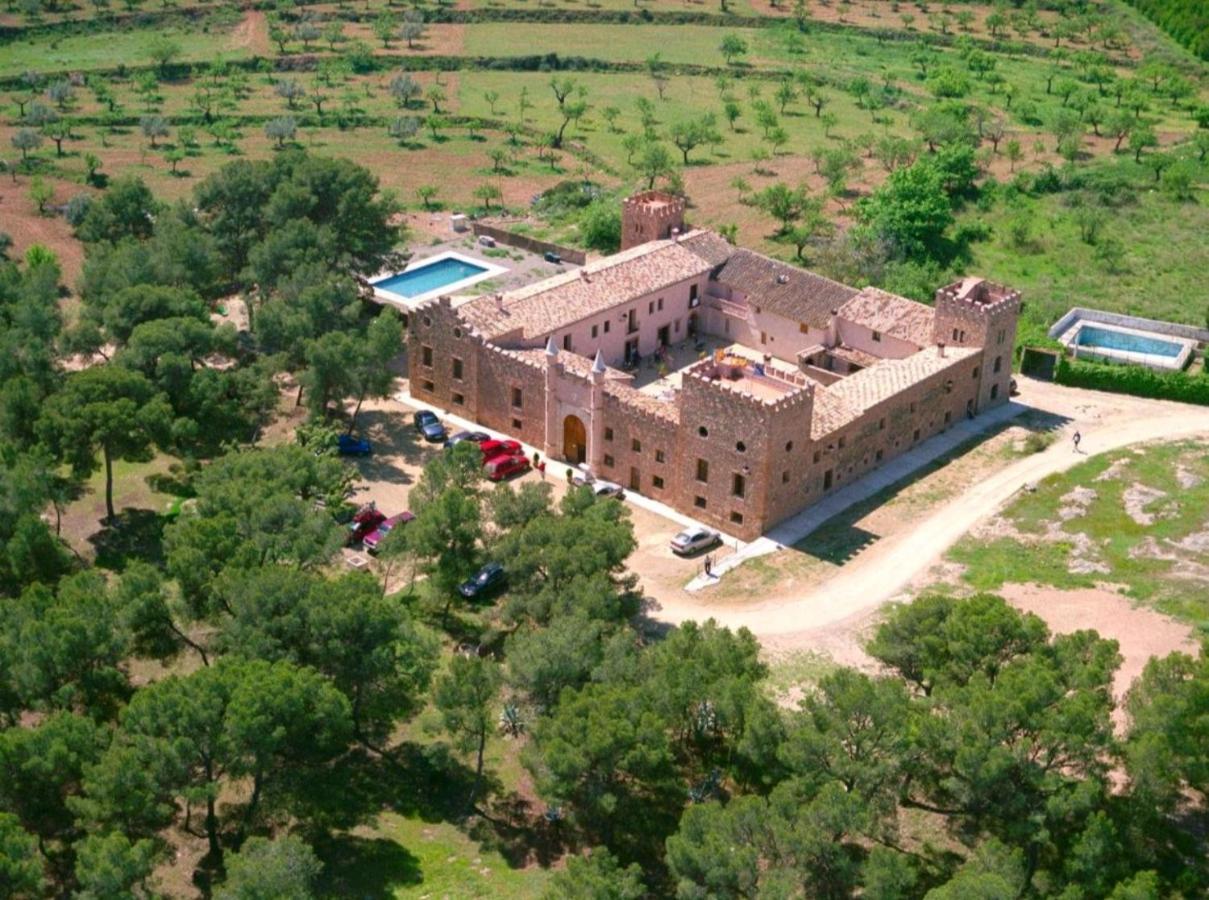 Masía De San Juan, Renovada Y Con Terraza Privada En Castillo Con Piscina