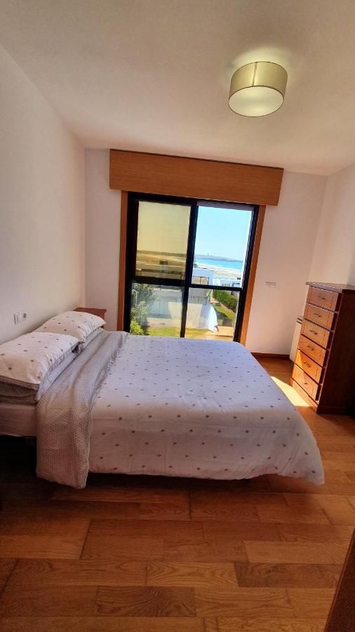 Modern 4 Double Bedroom With Pool / Garden Сasa de vacaciones Valdoviño