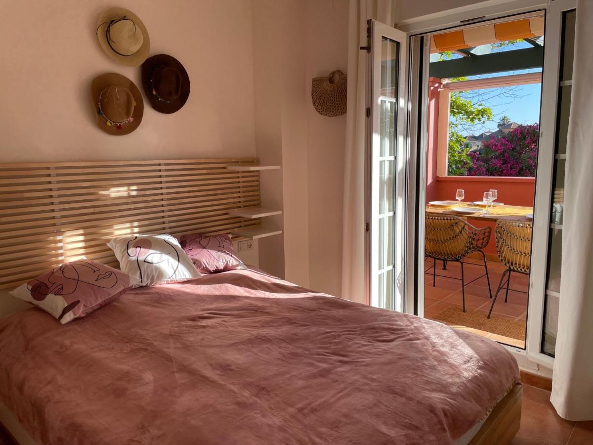 Golf, Kitesurf, Tennis, Paddle, Free Bicycles - Andalusia Apartamento *