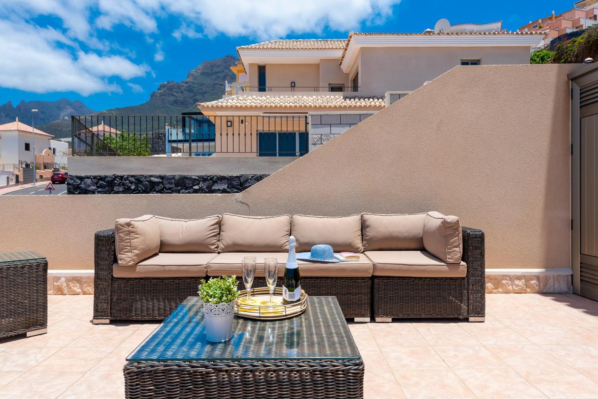 Villa Torviscas Sunset 4 & Private Jacuzzi
