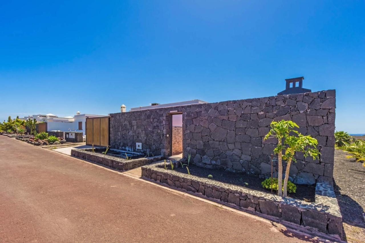 Luna Lanzarote By Villa