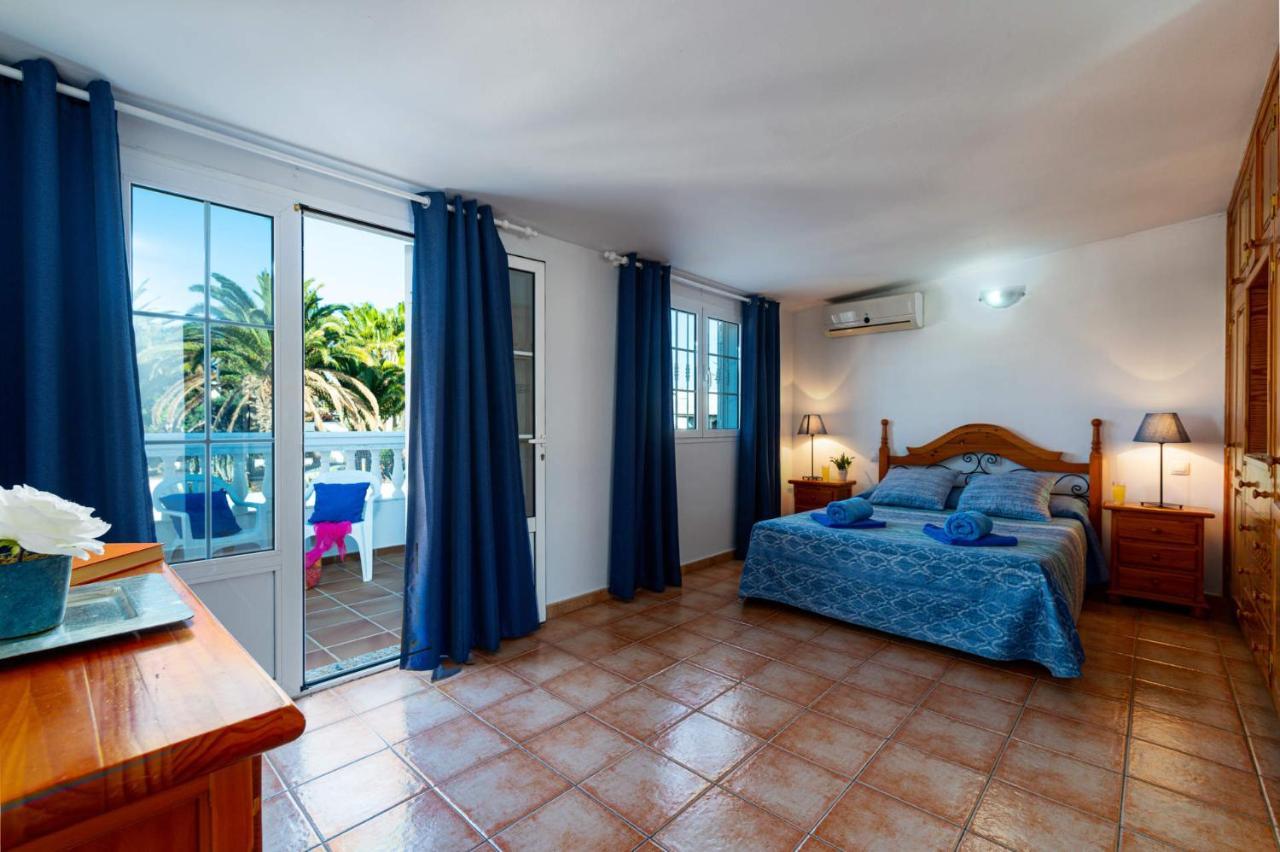 Castillo By Puerto del Carmen (Lanzarote)