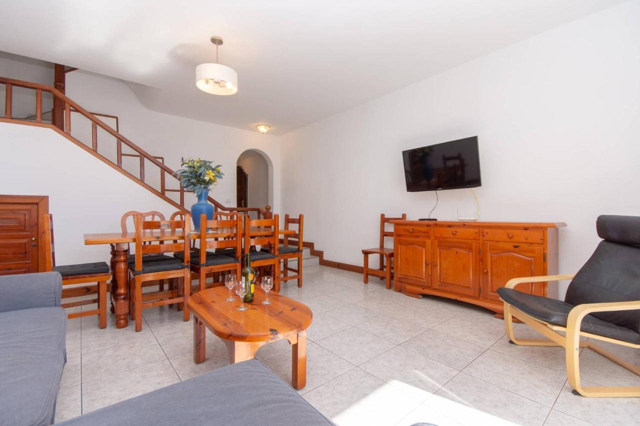 With View Ocean And Private Access To The Apartment