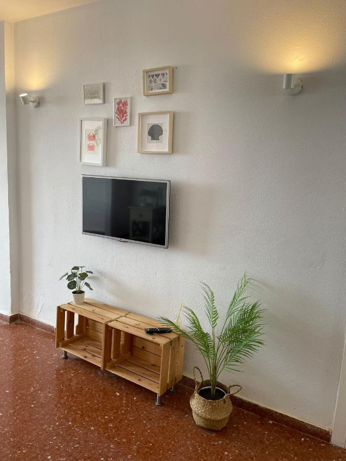 P&p Edificio Lirio Lacala Del Moral Apartamento