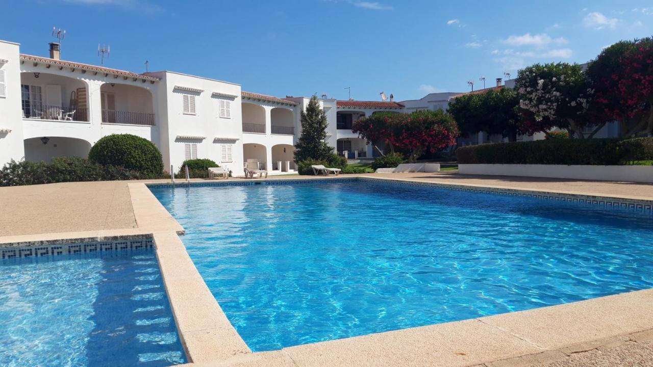 Precioso Residencial Con Piscina Apartamento