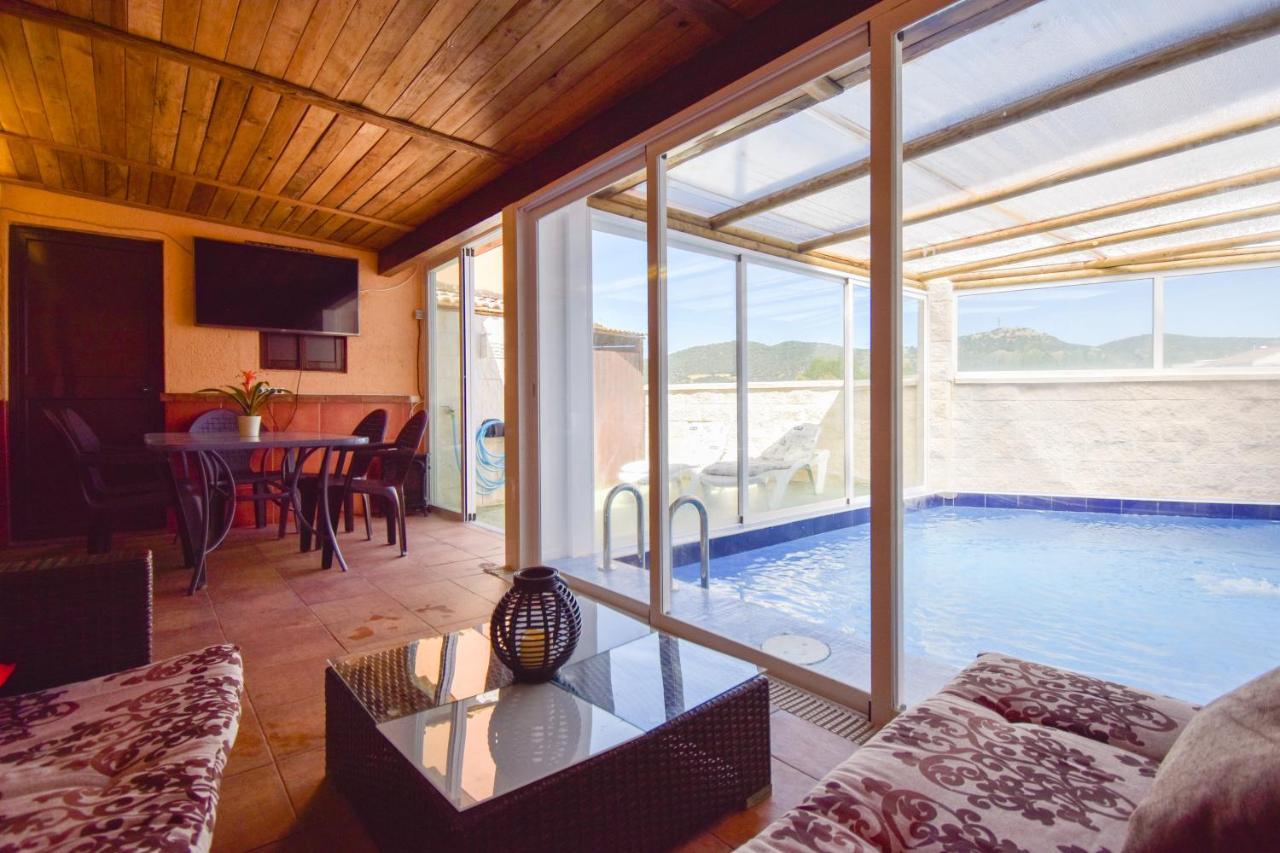 Elisabeth Con Piscina Climatizada Chimenea Y Terraza Holiday home *