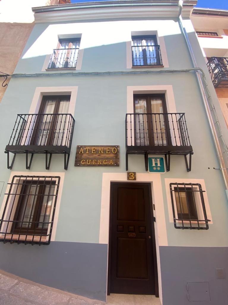 Pensión Ateneo Cuenca 4*