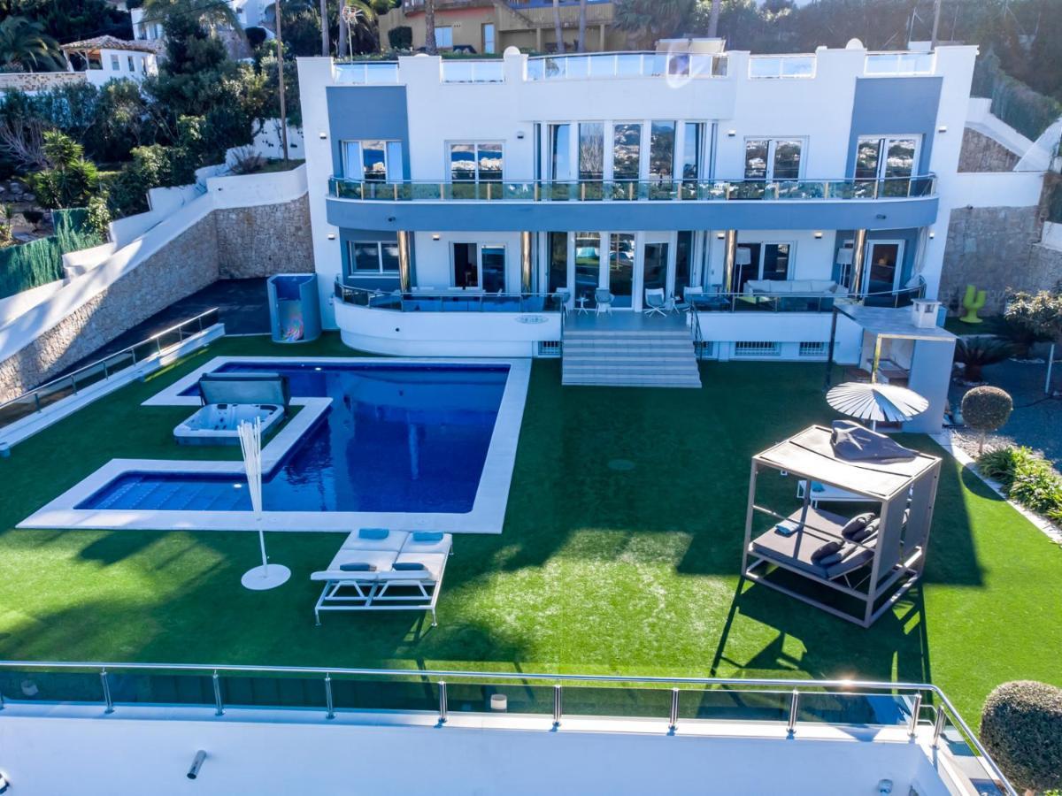 Coral- Managed By Almarina Javea