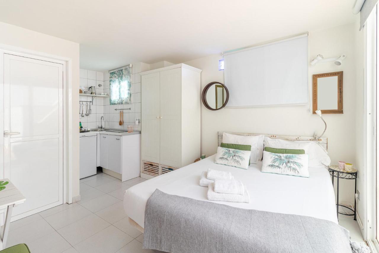 Flatguest - Lovely Terrace Apartamento *