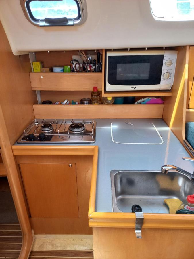 Hotel en barco Excelente Velero En