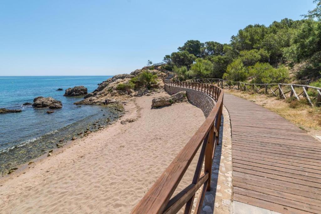 Cala Montgo * L'Escala