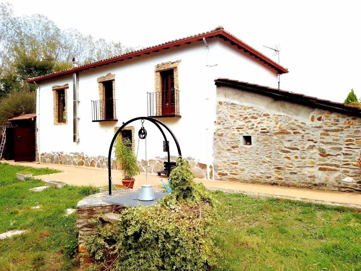 Holiday home A Porta Exclusividad En La Ribeira Sacra