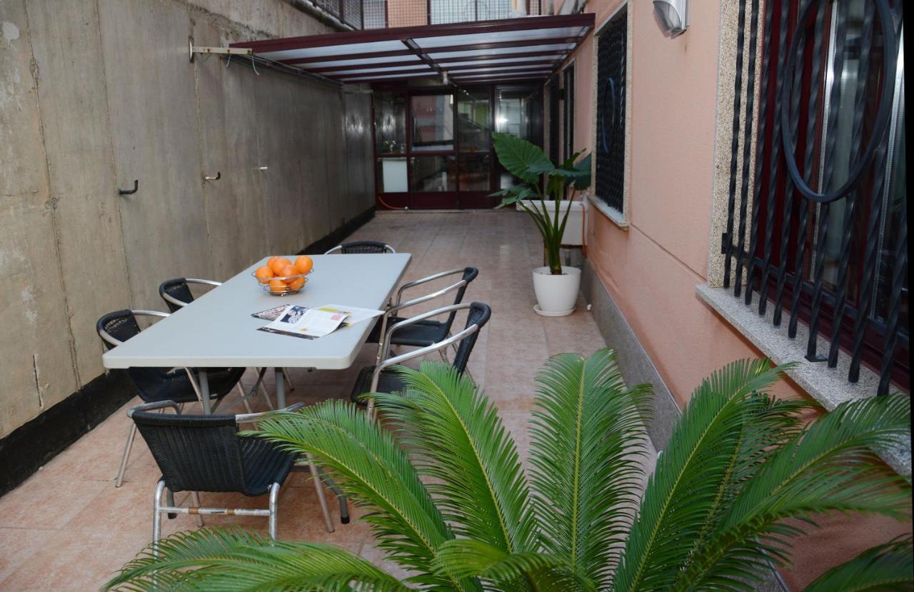 Con Piscina En La Urbanizacion Apartment