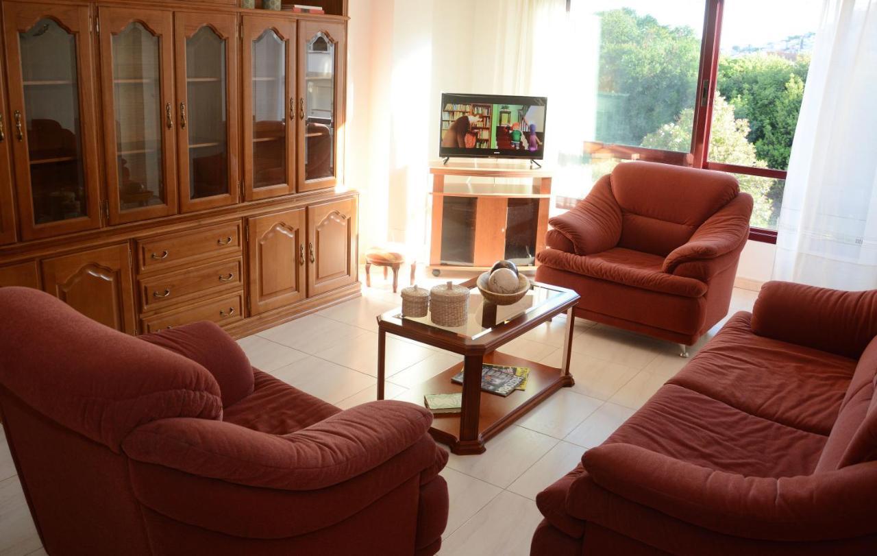 Apartment Con Piscina En La Urbanizacion Raxo