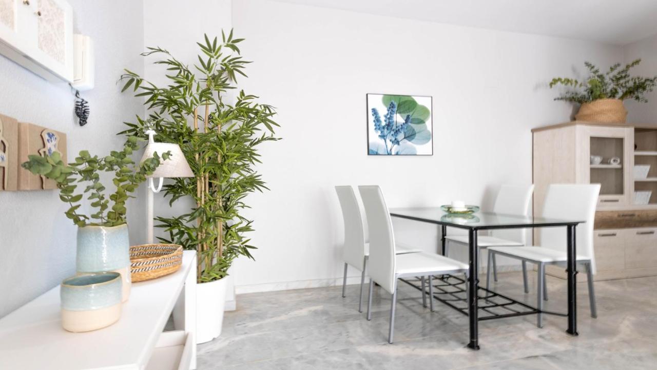 Apto. Hall Apartamento *
