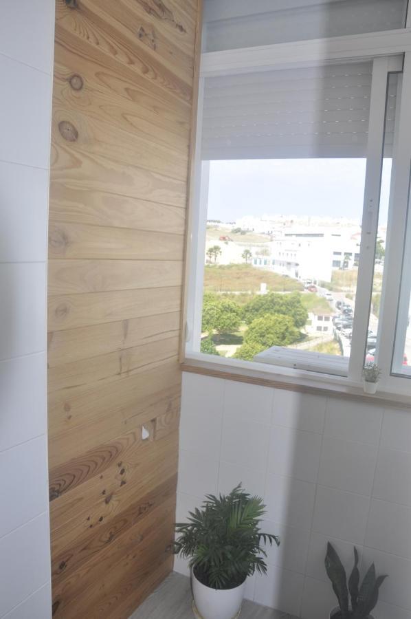 Mareva Apartment