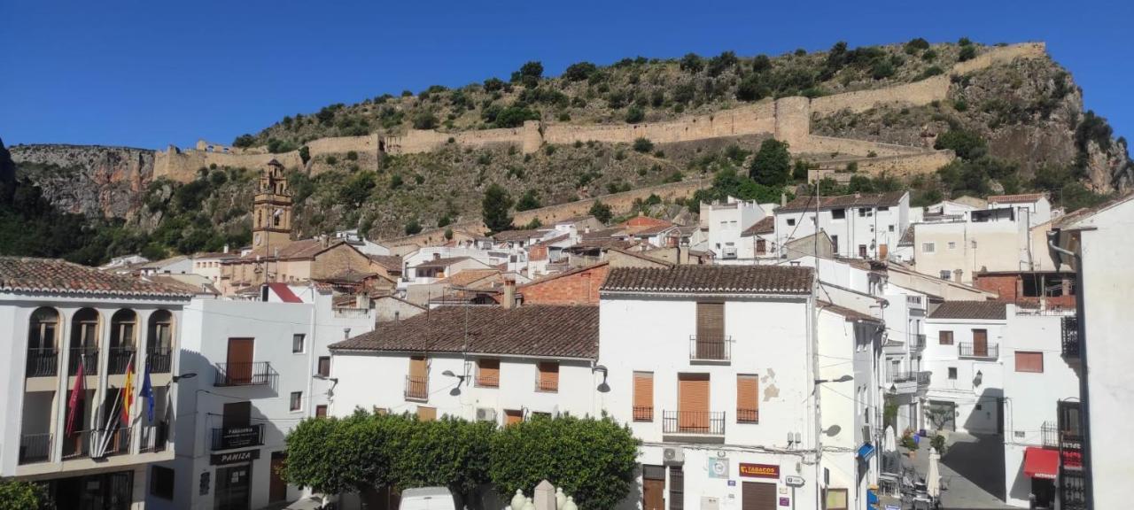 Muy Centrico La Plaza Apartment Chulilla