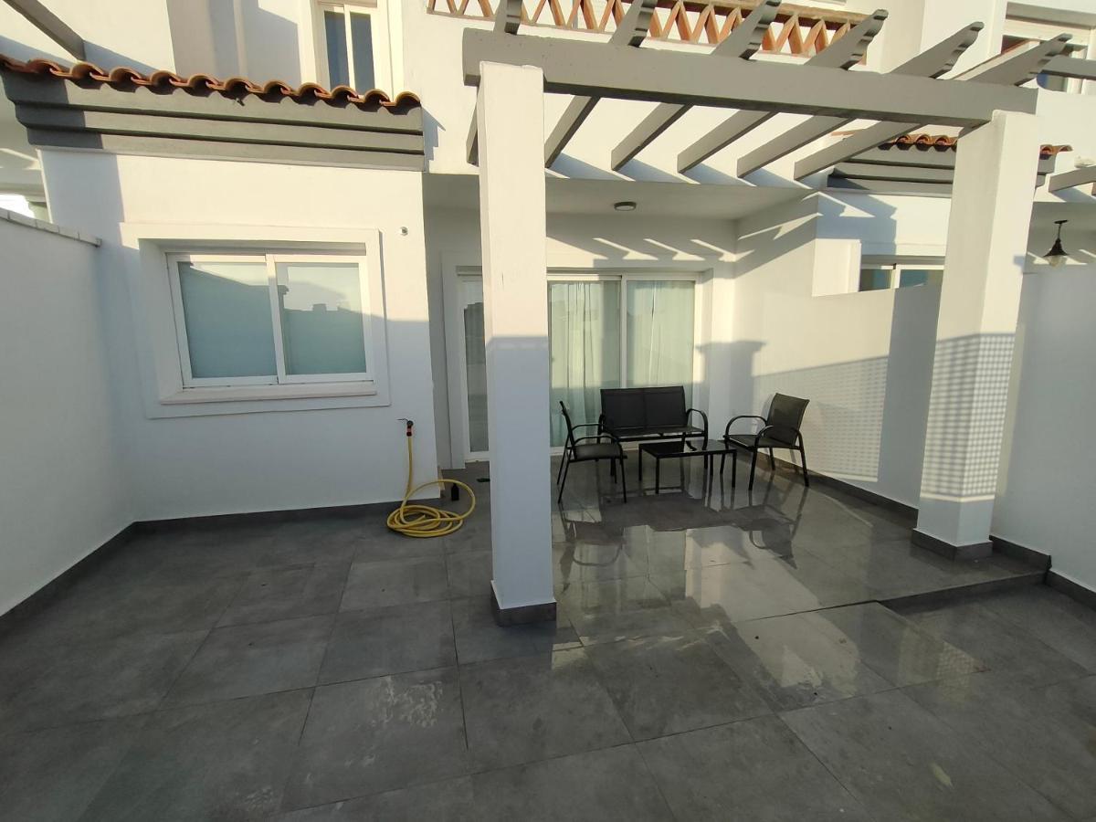 Сasa de vacaciones Vivienda Adosada Agradable Y Cómoda Cerca Del Mar *