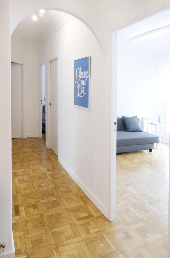 1 Apartment *