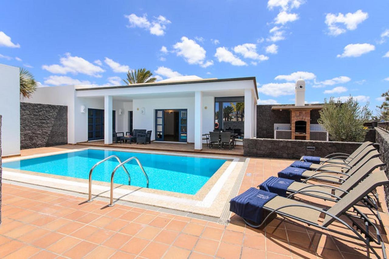 Beautiful 5-bed In Villa